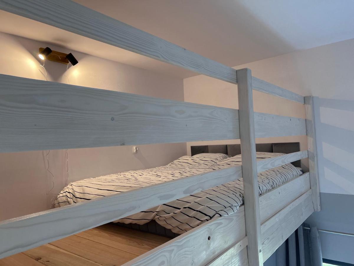 Apartament Pod Jaworami Z Antresola Jelenia Góra Kültér fotó