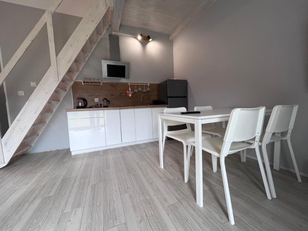 Apartament Pod Jaworami Z Antresola Jelenia Góra Kültér fotó